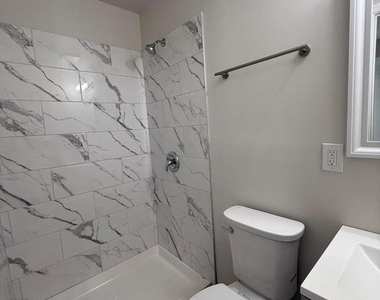 2810 E Chase Street - Photo Thumbnail 15