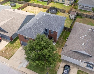 18425 Crestwind Ln - Photo Thumbnail 34
