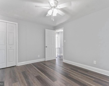 4715 Navarro Avenue - Photo Thumbnail 14