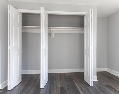 4715 Navarro Avenue - Photo Thumbnail 15