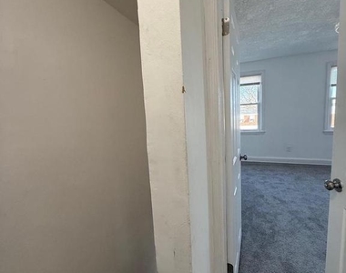 3641 Dudley Avenue - Photo Thumbnail 23