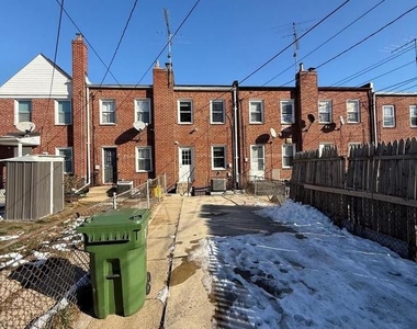 3641 Dudley Avenue - Photo Thumbnail 12