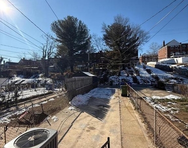 3641 Dudley Avenue - Photo Thumbnail 11