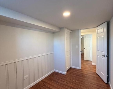 3641 Dudley Avenue - Photo Thumbnail 17