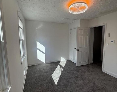 3641 Dudley Avenue - Photo Thumbnail 29
