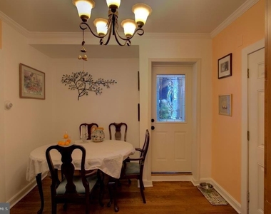 2924 Virginia Avenue - Photo Thumbnail 9