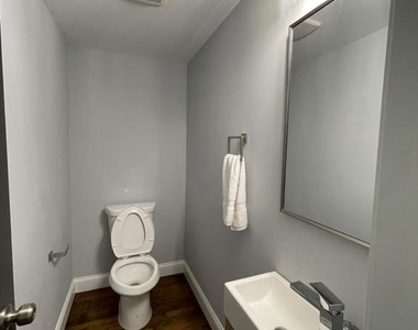 3504 Manchester Avenue - Photo Thumbnail 5