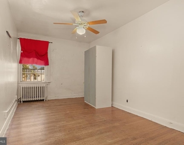 931 Saint Paul - Photo Thumbnail 12