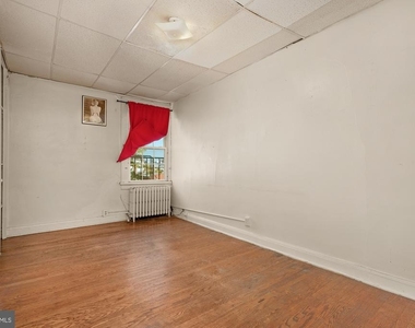 931 Saint Paul - Photo Thumbnail 7