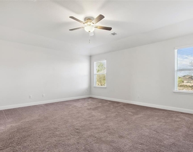 117 Draco St - Photo Thumbnail 23