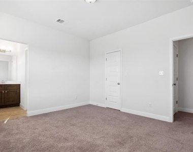 117 Draco St - Photo Thumbnail 27