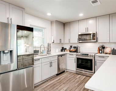 609 Dove Haven Dr - Photo Thumbnail 10