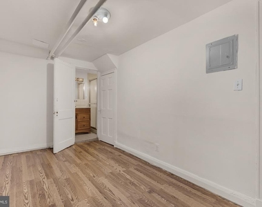 931 Saint Paul St Street - Photo Thumbnail 9