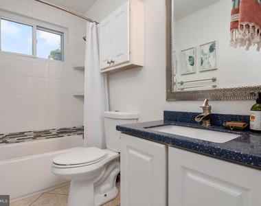 610 Park Road - Photo Thumbnail 12