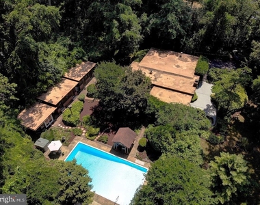 1169 Latrobe Drive - Photo Thumbnail 26