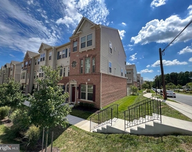 2830 Marvin Lane - Photo Thumbnail 1