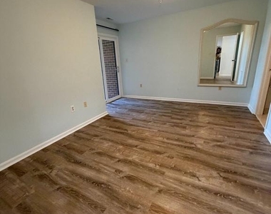 2900 Shipmaster Way - Photo Thumbnail 2