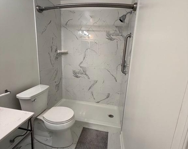 2900 Shipmaster Way - Photo Thumbnail 15