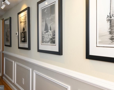 301 Burnside Street - Photo Thumbnail 5