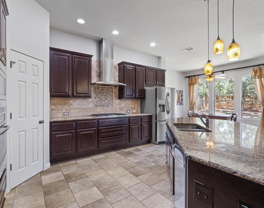 2610 Raindance - Photo Thumbnail 11