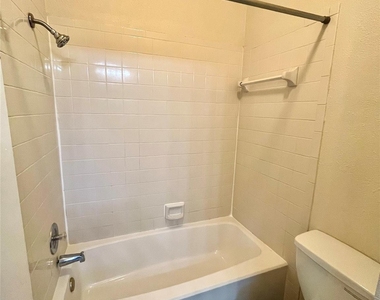 5309 Indio Dr - Photo Thumbnail 16
