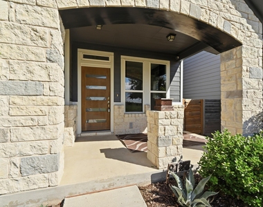9126 Cattle Baron Path - Photo Thumbnail 2