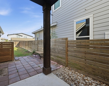 9126 Cattle Baron Path - Photo Thumbnail 25