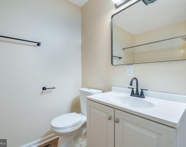 230 Sheffield Drive - Photo Thumbnail 17