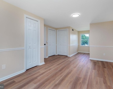 230 Sheffield Drive - Photo Thumbnail 23