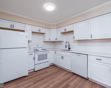 230 Sheffield Drive - Photo Thumbnail 11