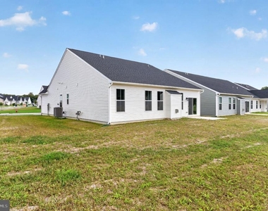 877 Virdin Drive - Photo Thumbnail 3