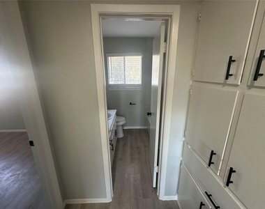 9303 Quail Wood Dr - Photo Thumbnail 12