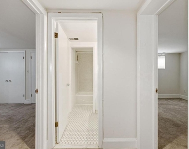 308 East Capitol Street Ne - Photo Thumbnail 32