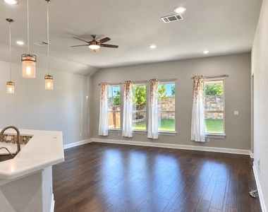 2637 Enza Dr - Photo Thumbnail 14