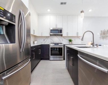 2812 Georgia Avenue Nw - Photo Thumbnail 2