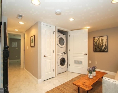 1441 Duncan Street Ne - Photo Thumbnail 11
