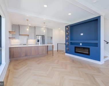 217 16th Street Ne - Photo Thumbnail 6