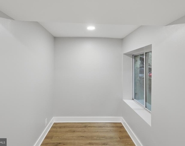 2388 Champlain Street Nw - Photo Thumbnail 4
