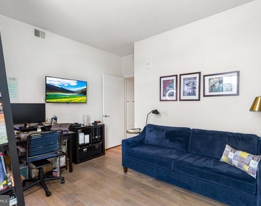 810 O Nw - Photo Thumbnail 8