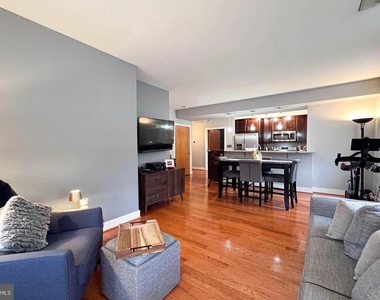 921 Butternut Street Nw - Photo Thumbnail 8