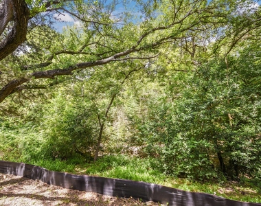 3839 Dry Creek Dr - Photo Thumbnail 18