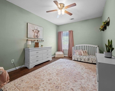 10604 Lake Beach Dr - Photo Thumbnail 18