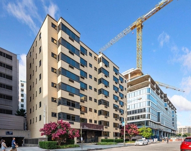 2141 I Street Nw - Photo Thumbnail 5