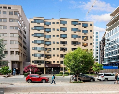 2141 I Street Nw - Photo Thumbnail 6