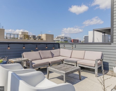 646 Newton Place Nw - Photo Thumbnail 19