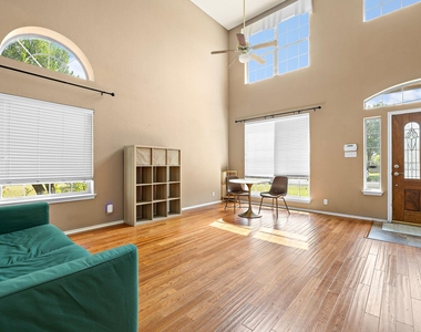 400 Debora Dr - Photo Thumbnail 4