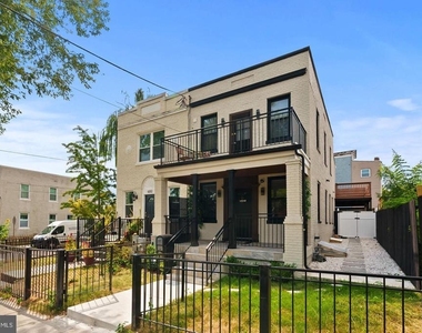 6314 7th Street Nw - Photo Thumbnail 5