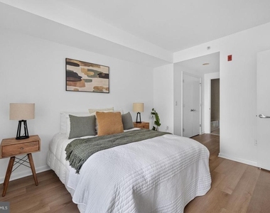 355 I Street Sw - Photo Thumbnail 16