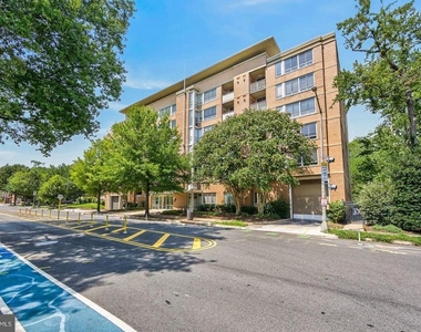 355 I Street Sw - Photo Thumbnail 30