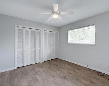 8001 Ceberry Dr - Photo Thumbnail 19